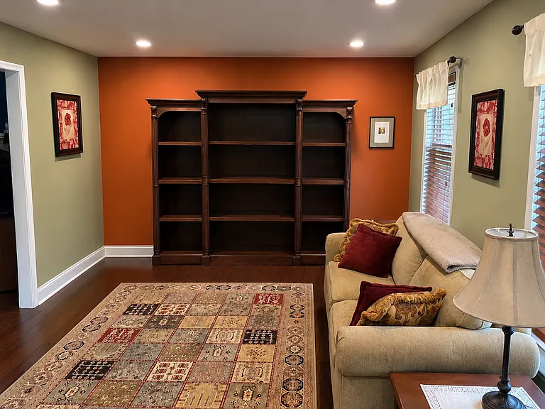 504 Ethel Ct — Photo 10