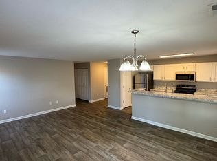 1039 S Rangeline Rd, Carmel, IN 46032