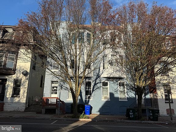 3rd image of 136 E Franklin St #138