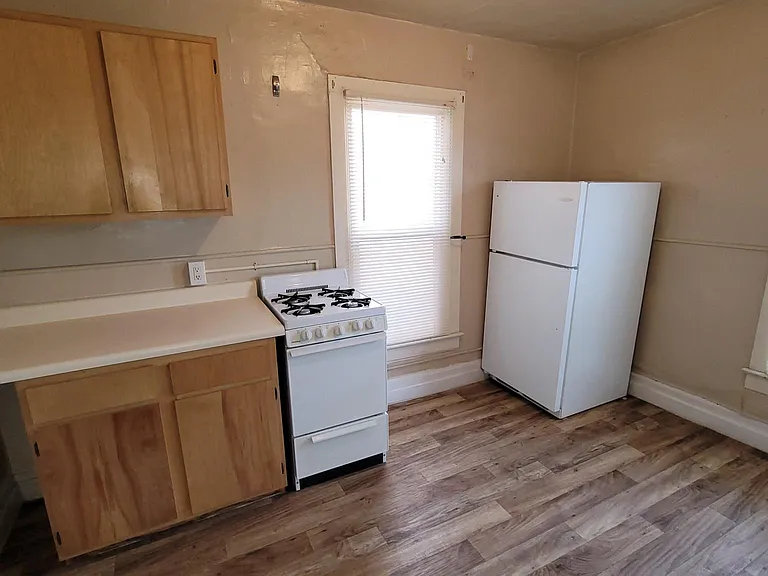 1036 Rood Ave #4 — Photo 19