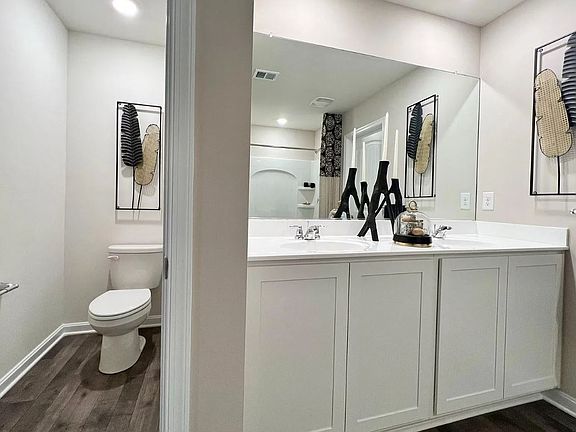 3rd image of 8742 Harper Way
