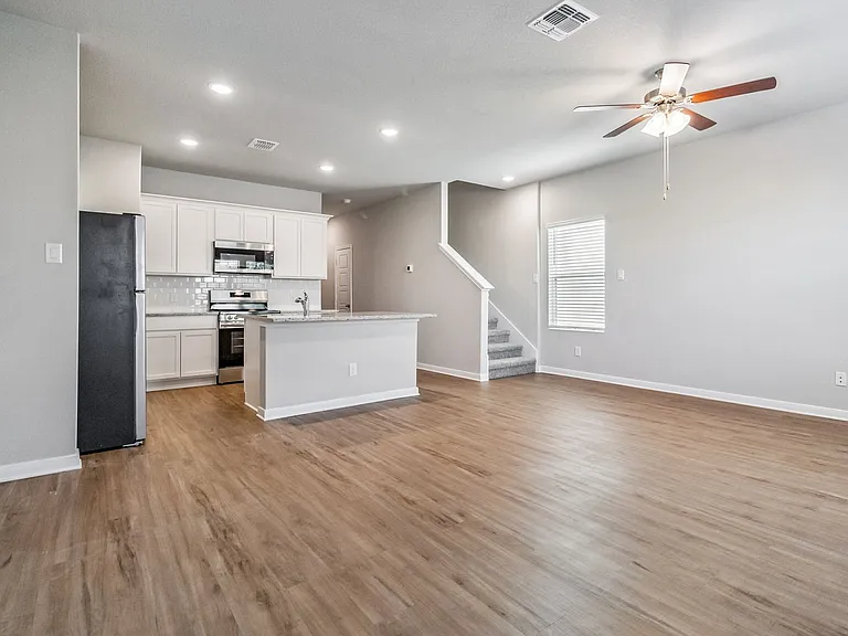 3838 Abbott Pass #101 — Photo 5