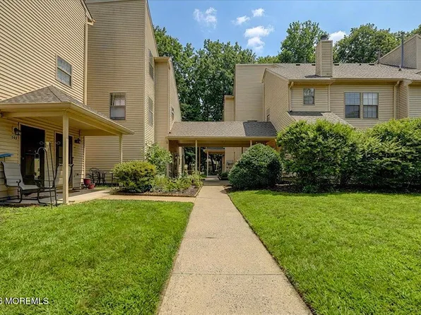 109 Larkspur Lane, Jackson, NJ 08527