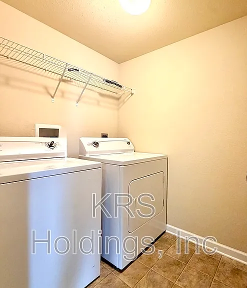 3600 Old Forest Rd #143 — Photo 6