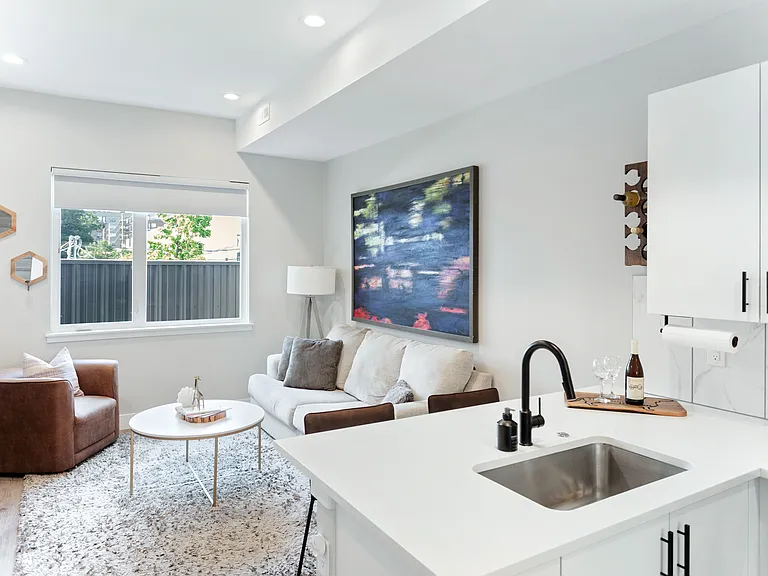 3830 N Jason St #6 — Photo 20