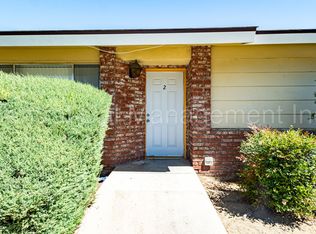 5024 Appleblossom Dr., Bakersfield, CA 93309
