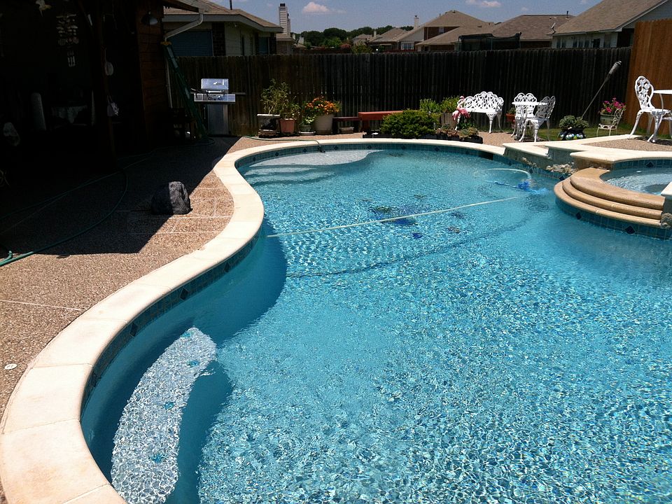 1st image of 2301 Belmont Park Dr