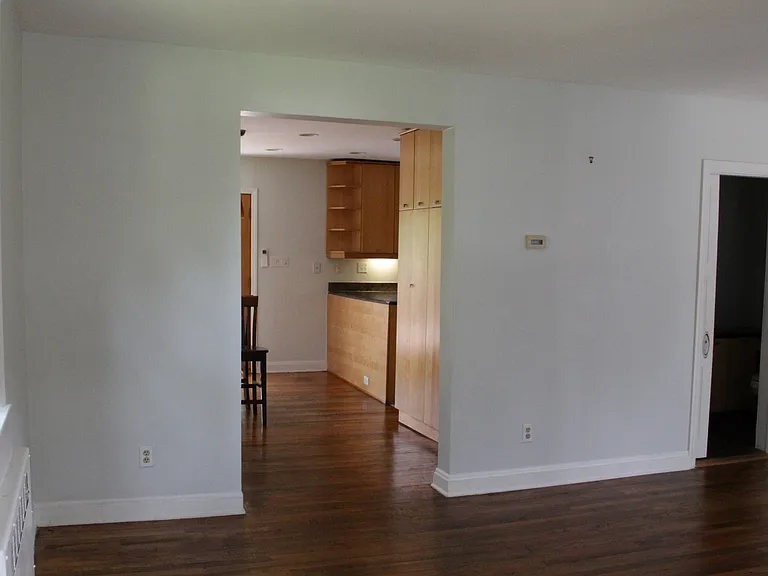 6107 Maylane Dr — Photo 17