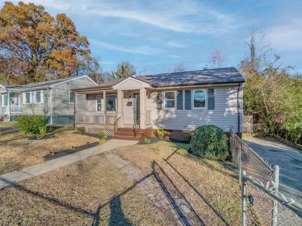 21507 Court St, South Chesterfield, VA 23803