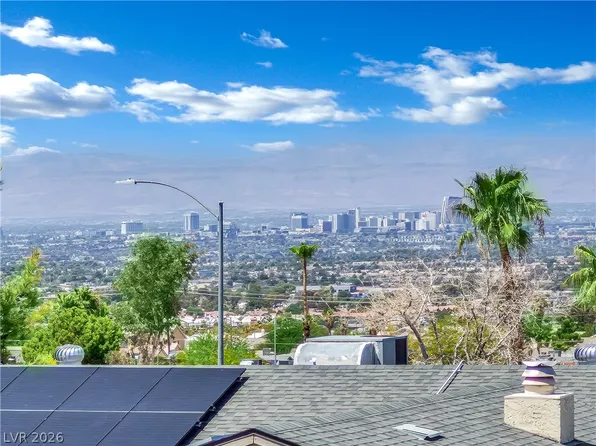 2341 Exeter Dr, Las Vegas, NV 89156