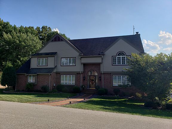 3rd image of 4644 Woods Tower Dr