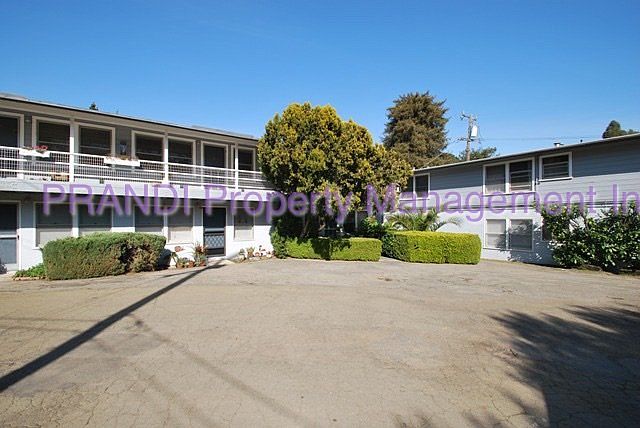 1st image of 25 Willow Ave #2A