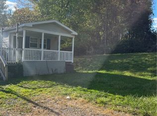 323 Aley Hill Rd, Beaver Falls, PA 15010