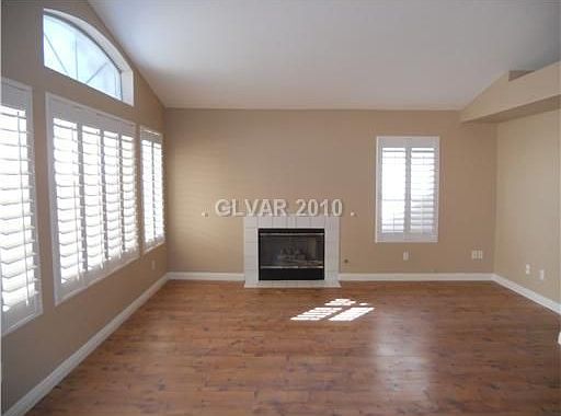 5th image of 2770 Trickling Brook Ct