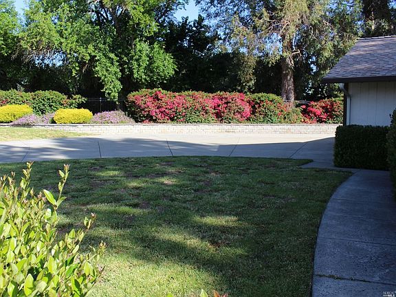 4th image of 166 Longview Drive