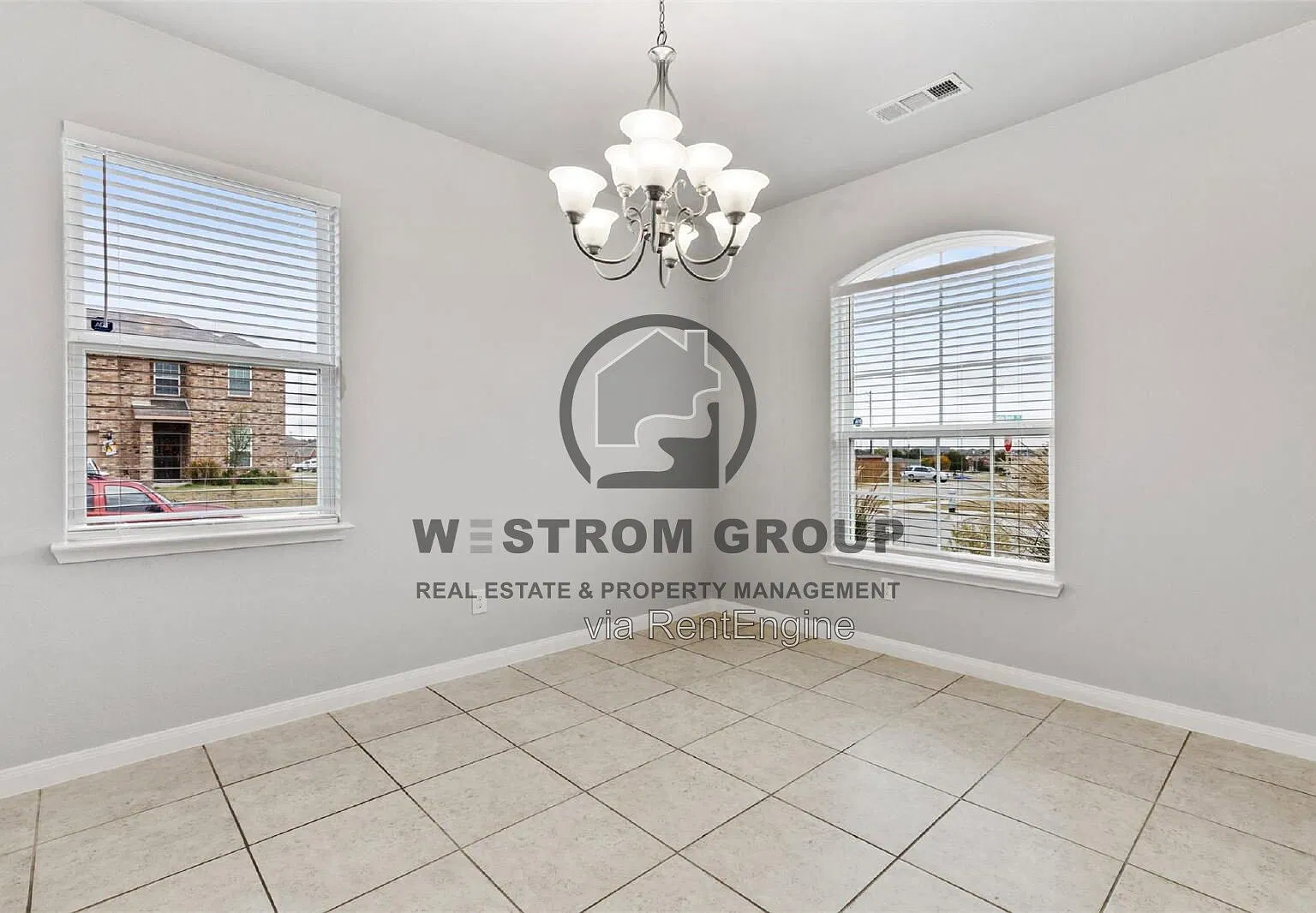 3 bed, 2.0 bath, 1597 sqft, $1,995 — Photo 4