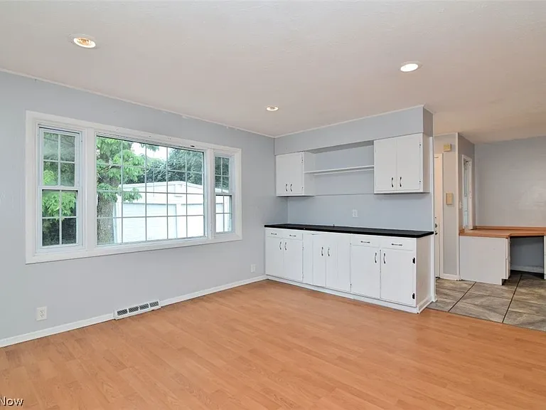 4438 Baintree Rd — Photo 15