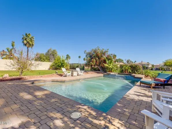 2611 E CATCLAW Street, Gilbert, AZ 85296