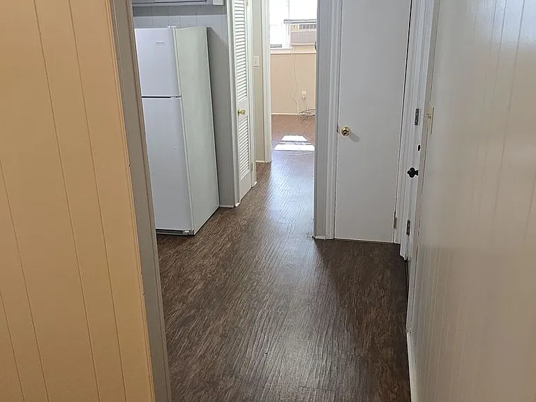 7504A Shiran St — Photo 5