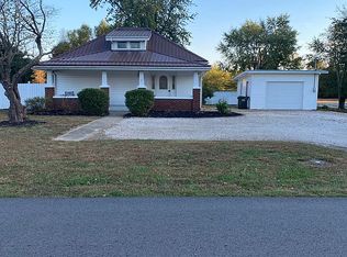 11 E Niblack Rd, Vincennes, IN 47591