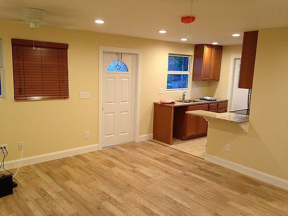 4th image of 3409 Eagle Ave