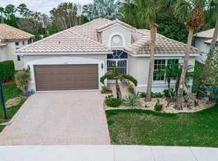 9897 Mantova Dr, Lake Worth, FL 33467