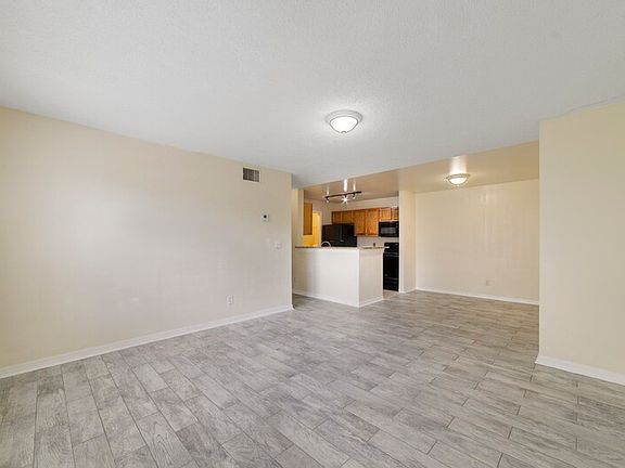 4th image of 6190 Westgate Dr APT 103