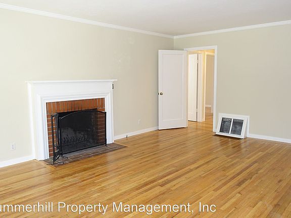 5th image of 191 Heather Ln