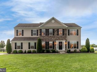 9 Curtmantle Rd, Mickleton, NJ 08056