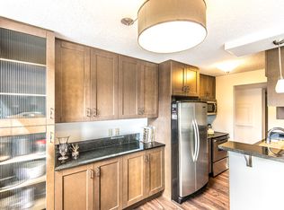 733 14th Ave SW #505, Calgary, AB T2R 0N3