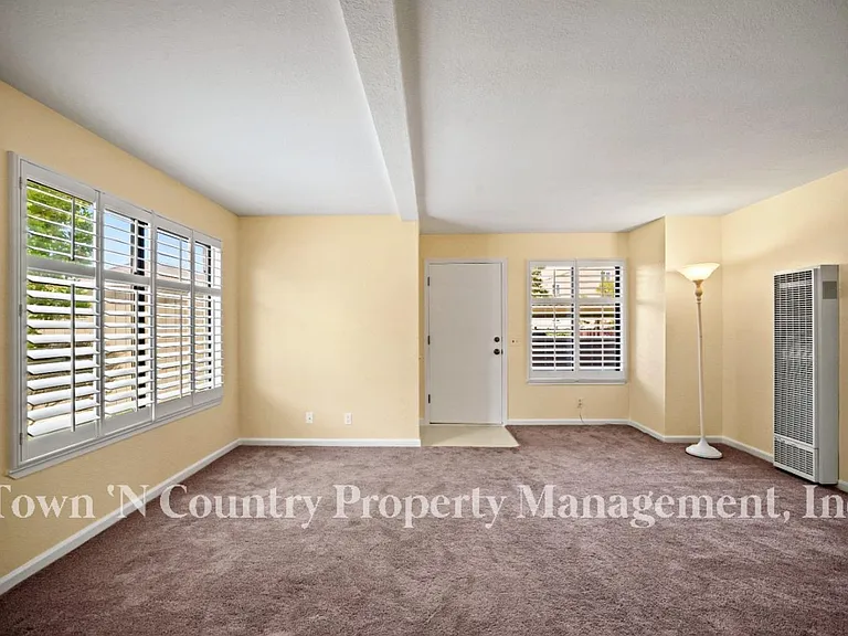 820 Casanova Ave #75 — Photo 3