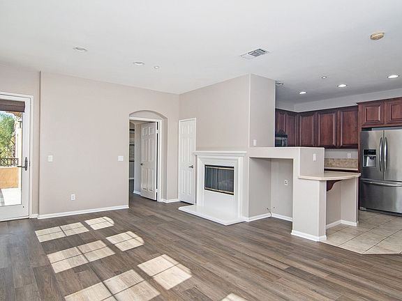 5th image of 9226 Calmante Ln