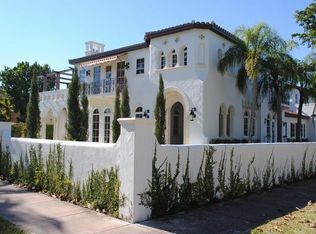 2000 N Greenway Dr, Coral Gables, FL 33134