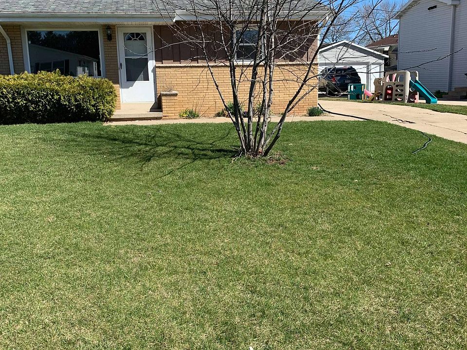 1st image of 1082 Holly Ct