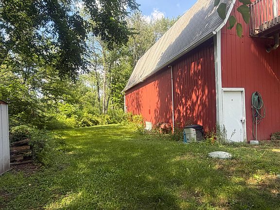 4th image of 1414 Cogswell Rd