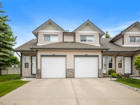 4 N Millview Grn SW, Calgary, AB T2Y 3W1
