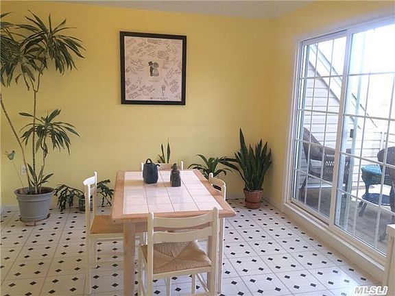 4th image of 168 Larry Ln