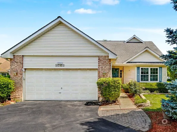 20952 W Olive St, Plainfield, IL 60544