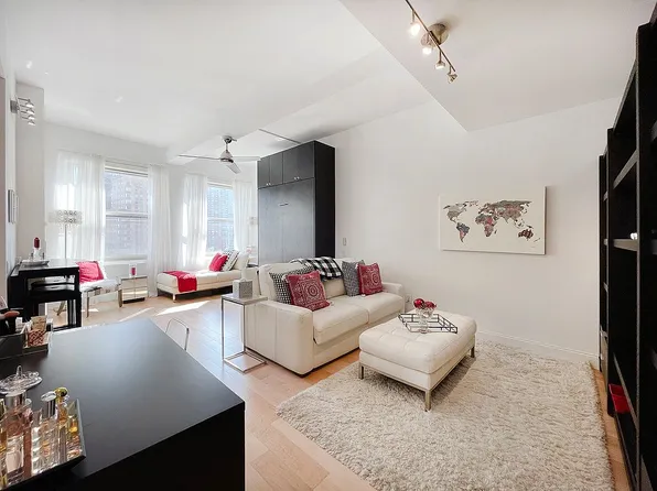 88 Greenwich St APT 1302, New York, NY 10006