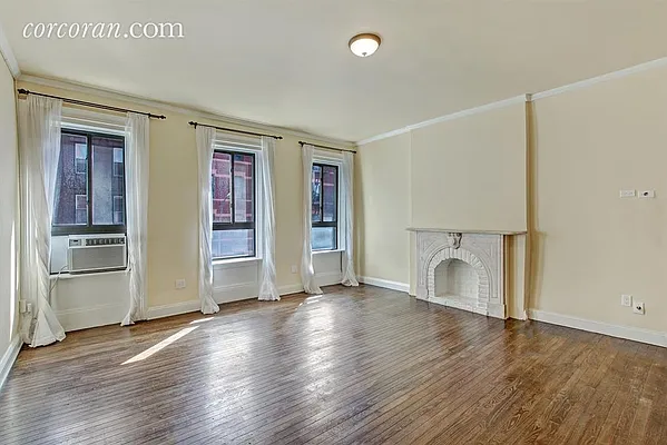 Rented by Corcoran | media 21