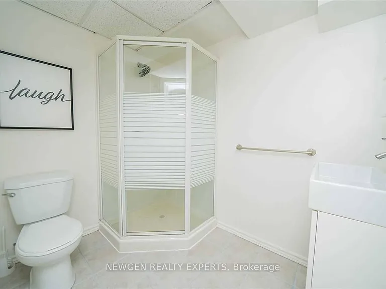 1856 Woodgate Ct — Photo 6