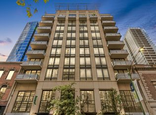 744 N Clark St APT 802, Chicago, IL 60654