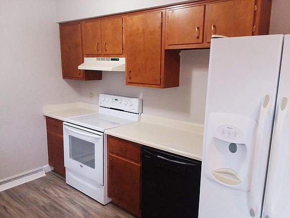 5th image of 1797 Woodside Dr
