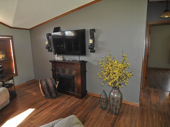 5th image of 57219 350th St