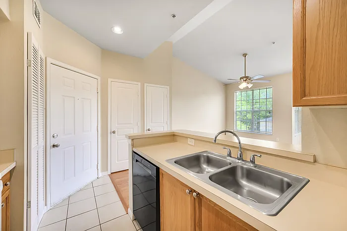 5125 Palm Springs Blvd #10305 — Photo 13