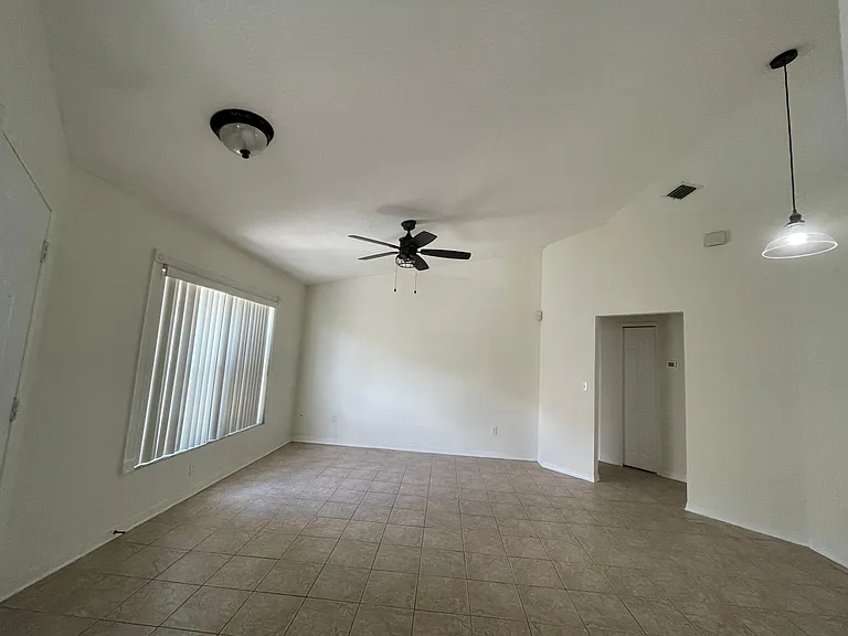 132 Burnsed Pl — Photo 6