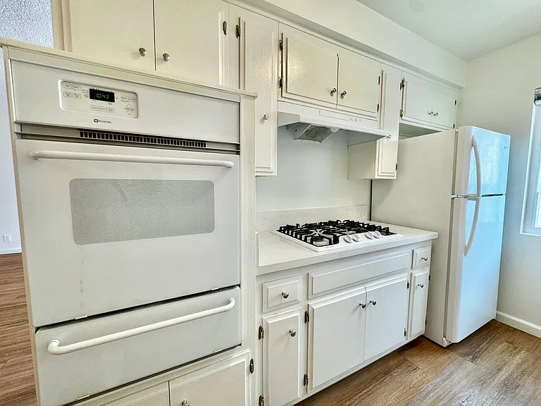 611 N Kings Rd #3 — Photo 9
