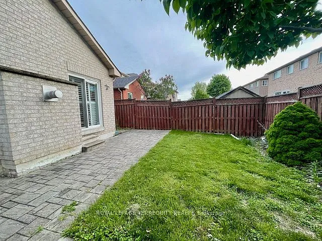 3813 Ridgepoint Way — Photo 29
