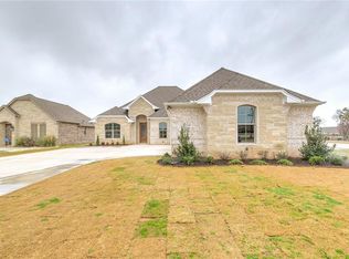 3245 Boat Landing Trl, Granbury, TX 76049
