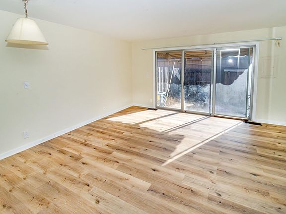 4th image of 5003 Hampton Ct